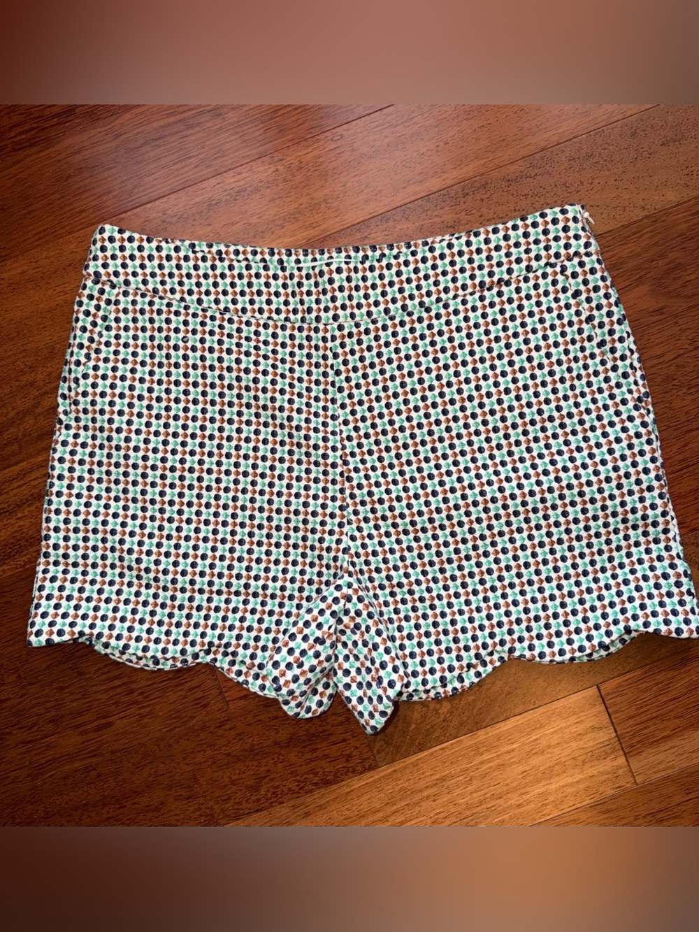 Anthropologie White High-Waist Scallop Hem Shorts with Blue & Brown Dot Print - Picture 2 of 9
